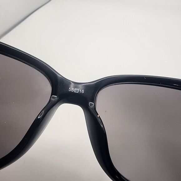 Kenneth Cole Reaction Black Sunglasses - Picture 9 of 10